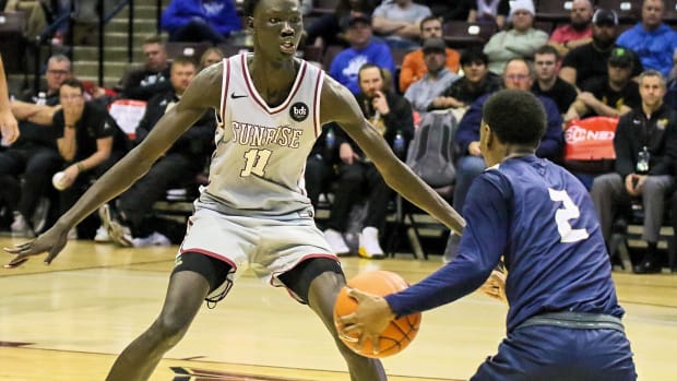 John Bol Sunrise Christian Kansas basketball Scott Puryear 1-13-23